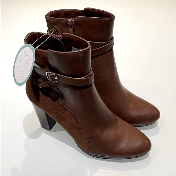 *NEW* Andrew Geller Ankle Booties - Picture 14 of 15